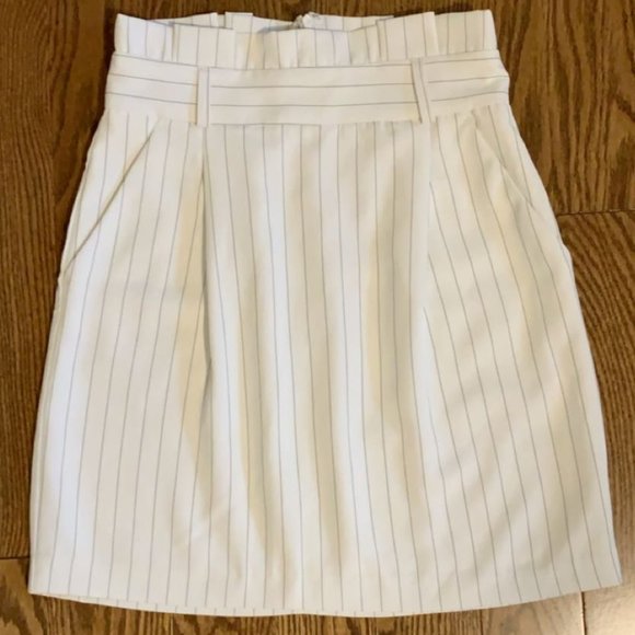 Dynamite white pinstripe skirt - Picture 2 of 3